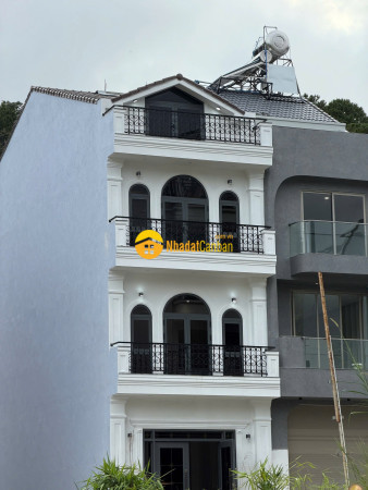 Bán nhà đẹp đúc 2 lầu khu villa an sơn,tp.đà lạt giá rẻ chỉ 11.5 tỷ tl