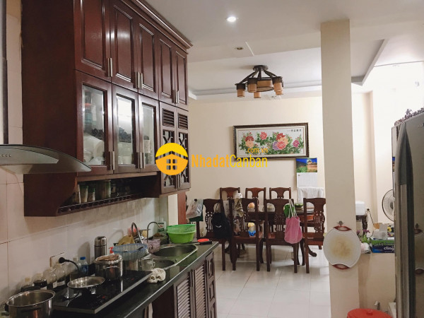 Bán nhà lê trọng tấn 81m 4t mt5m chỉ 11 ty thanh xuan