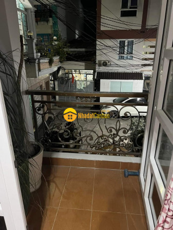 Giá bất ngờ hẻm ô tô 80m2 chỉ có 4,2 tỷ, trường chinh, phường 15, quận tân bình.