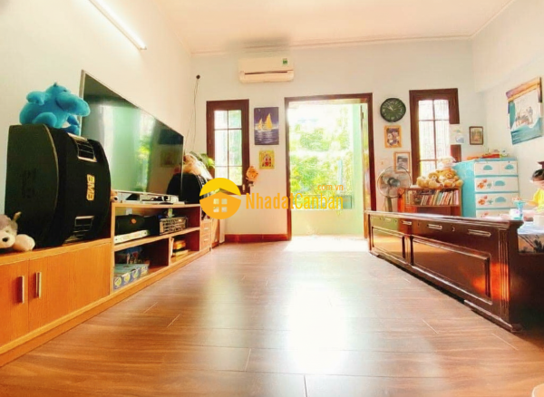 Bay nhanh giá hời s đẹp bán nhà phố chính kinh quận thanh xuân 46m2 gần 8tỷ. tl