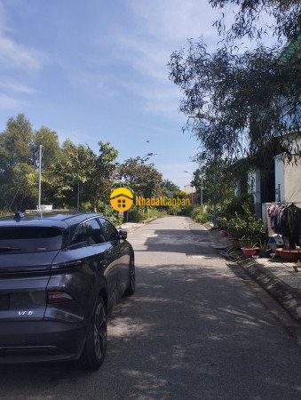 Cần bán lô đất giá rẻ chỉ 1,7 tỷ ngang 5m dài 16m mặt tiền xe hơi tránh nhau quá rẻ