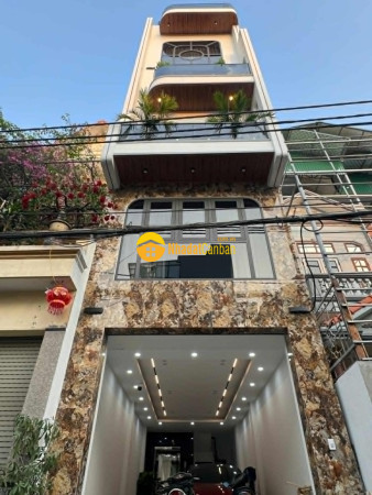 Bán nhà siêu phẩm duplex tại phố trạm, long biên, hà nội.